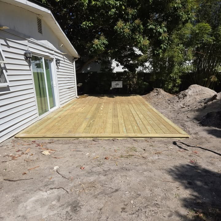 New backyard deck framing on a Reliant job